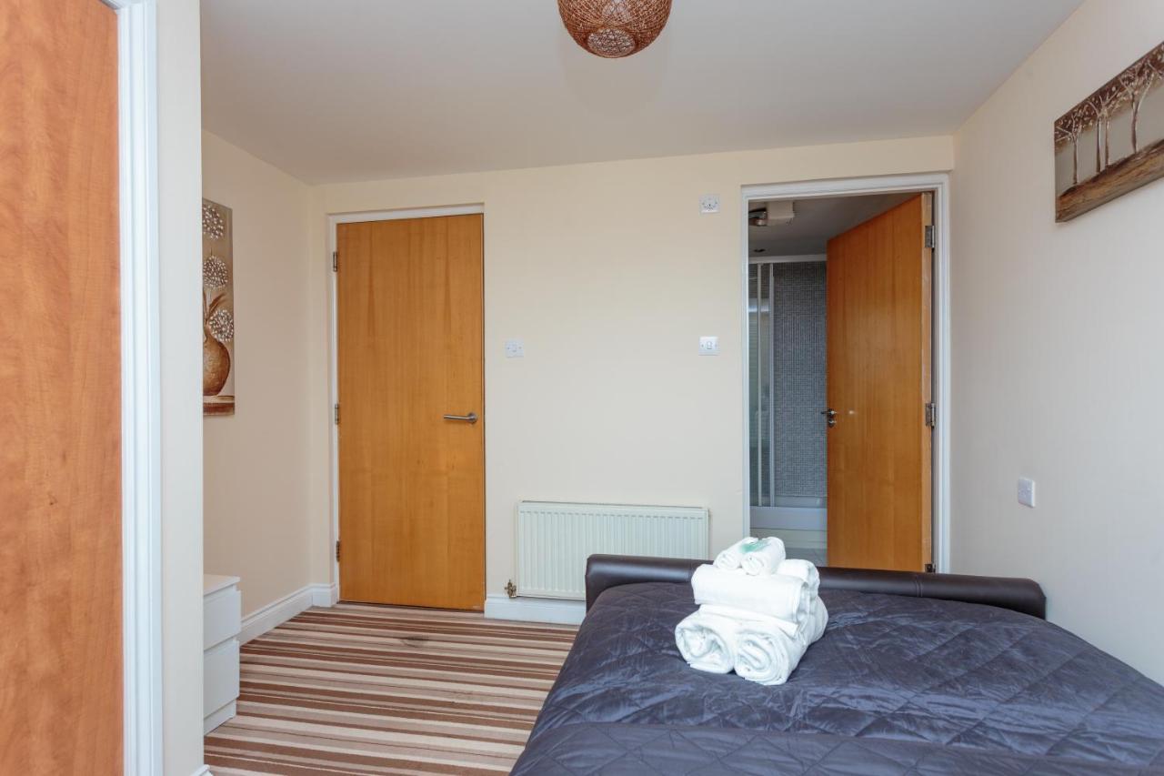 Ocean Way Apartment In Leith Edimburgo Exterior foto